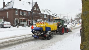 Henk Voermans strooien in Breda